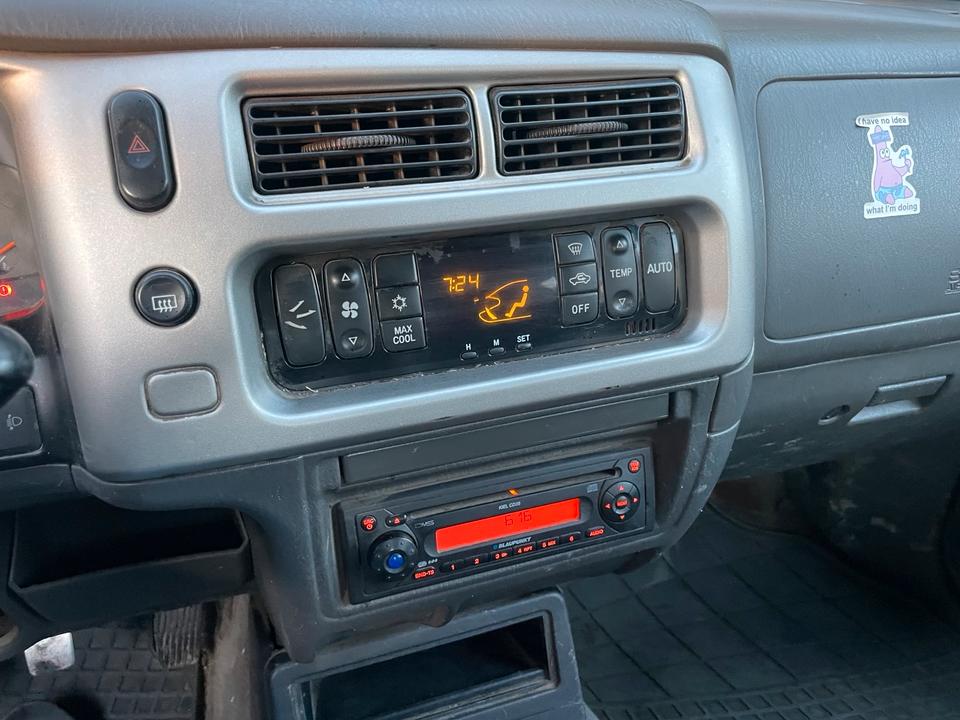 Mitsubishi L200 Klima пробіг: 224000 рік: Dezember 2006 Diesel коробка: Manuell ціна: 2900 - Фото 11