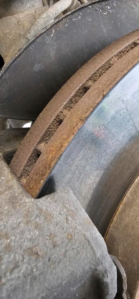 Vw Bus  T5  Multivan пробіг: 213000 рік: Juni 2004 Diesel потужність:130 PS коробка: Automatik ціна: 2500 - Фото 14