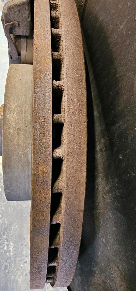 Vw Bus  T5  Multivan пробіг: 213000 рік: Juni 2004 Diesel потужність:130 PS коробка: Automatik ціна: 2500 - Фото 16