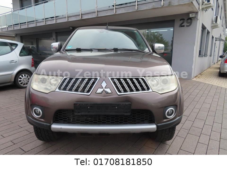 Mitsubishi L200 Intense Doppelkabine 4WD пробіг: 251000 рік: Januar 2011 Diesel коробка: Automatik коробка: Automatik ціна: 5990 - Фото 1
