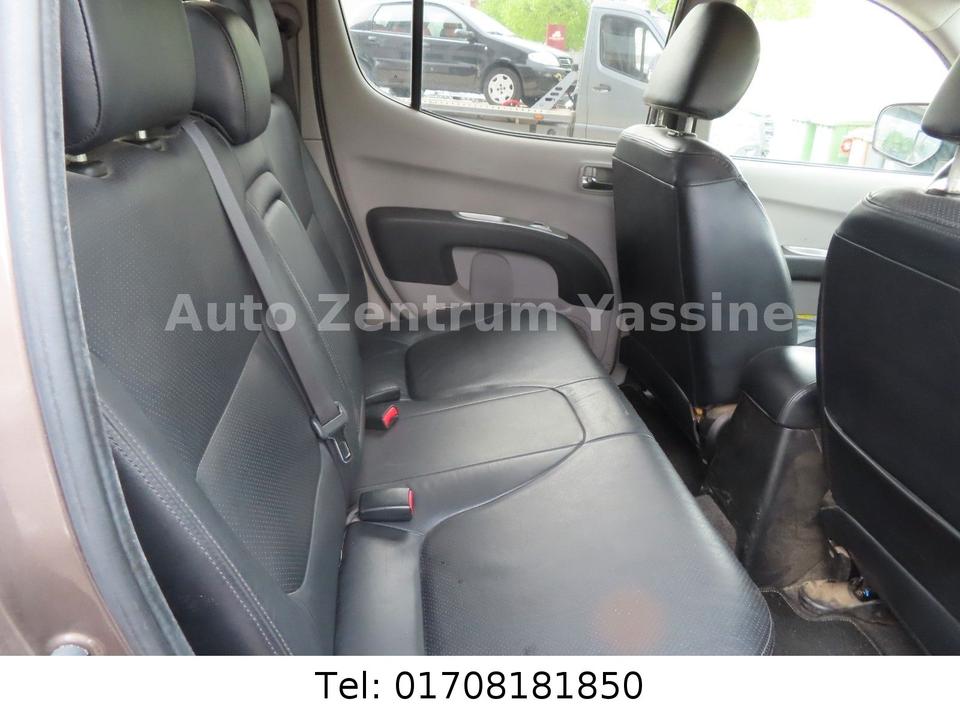 Mitsubishi L200 Intense Doppelkabine 4WD пробіг: 251000 рік: Januar 2011 Diesel коробка: Automatik коробка: Automatik ціна: 5990 - Фото 12