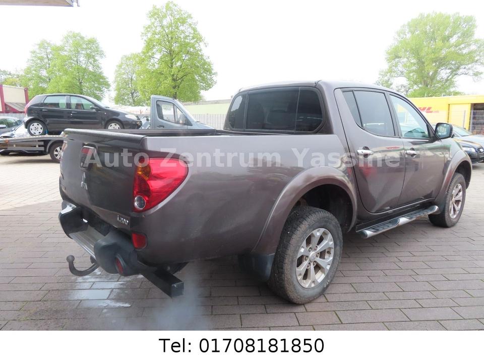 Mitsubishi L200 Intense Doppelkabine 4WD пробіг: 251000 рік: Januar 2011 Diesel коробка: Automatik коробка: Automatik ціна: 5990 - Фото 7