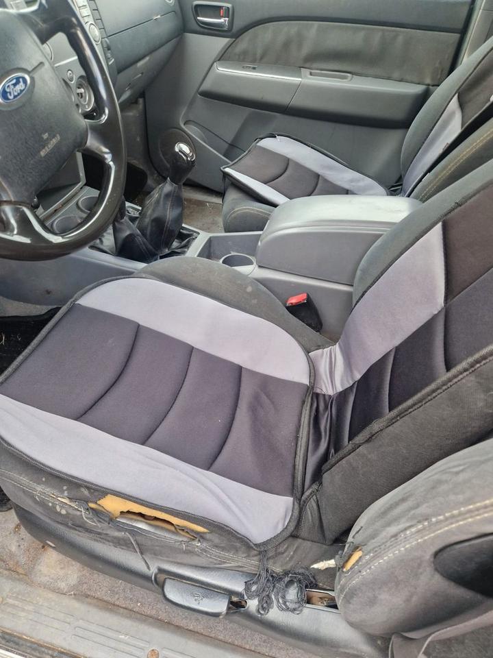 Ford Ranger Doppelkabine 4X4 XL пробіг: 196800 рік: September 2007 Diesel потужність:143 PS коробка: Manuell ціна: 3999 - Фото 10