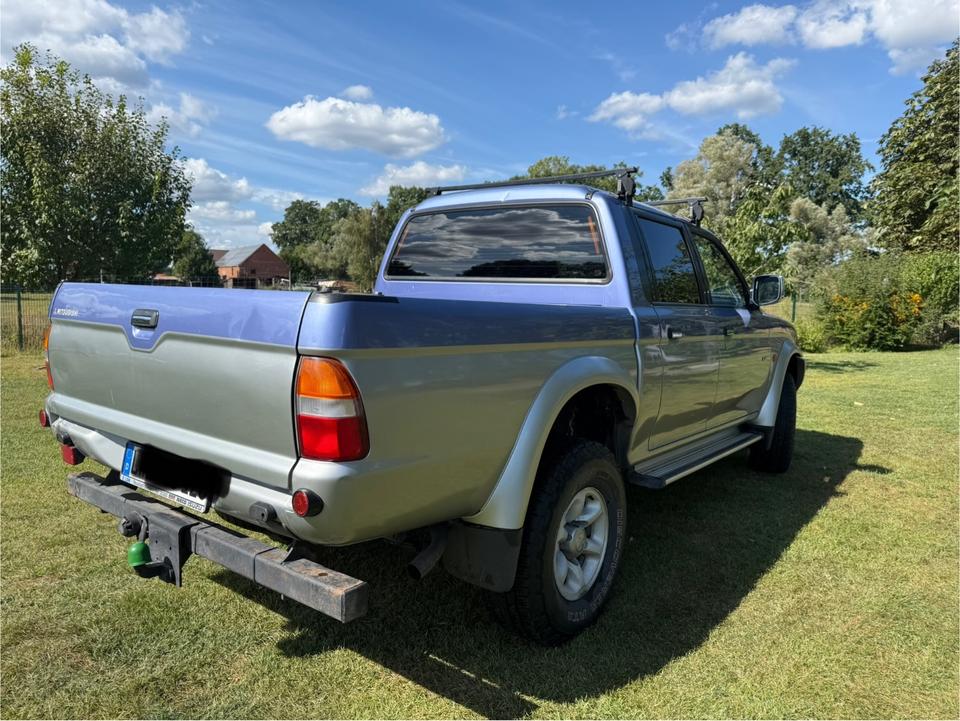 Mitsubishi L 200 Pickup BENZIN пробіг: 57500 рік: März 2001 Benzin потужність:130 PS коробка: Manuell Februar 2026 ціна: 5500 - Фото 2