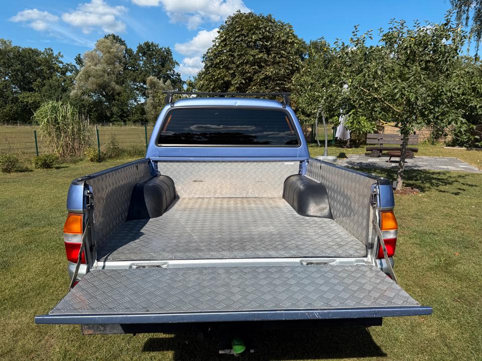 Mitsubishi L 200 Pickup BENZIN пробіг: 57500 рік: März 2001 Benzin потужність:130 PS коробка: Manuell Februar 2026 ціна: 5500 - Фото 5