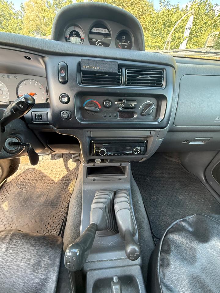 Mitsubishi L 200 Pickup BENZIN пробіг: 57500 рік: März 2001 Benzin потужність:130 PS коробка: Manuell Februar 2026 ціна: 5500 - Фото 7