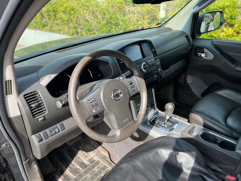 Nissan Navara 4x4 Automatik пробіг: 273803 рік: September 2012 Diesel потужність:231 PS коробка: Automatik ціна: 4800 - Фото 4