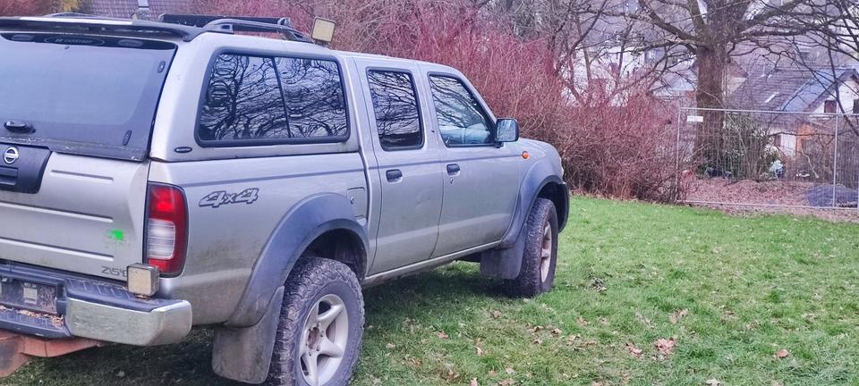 NISSAN PICK-UP D22 пробіг: 295993 рік: März 2003 Diesel потужність:133 PS коробка: Manuell ціна: 3500 Silber - Фото 10