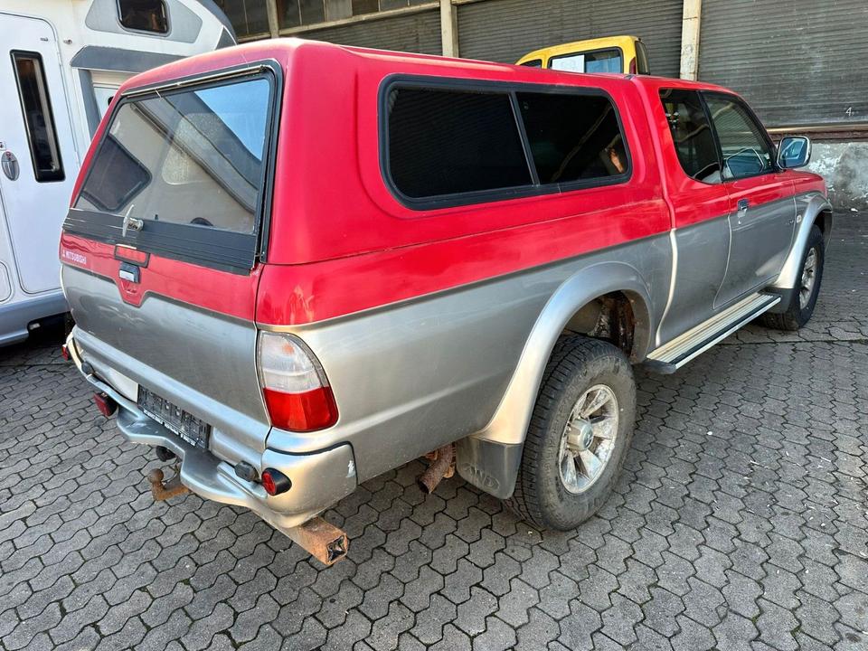 Mitsubishi L200 Magnum пробіг: 160000 рік: Juli 2005 Diesel потужність:135 PS коробка: Manuell ціна: 3500 - Фото 4