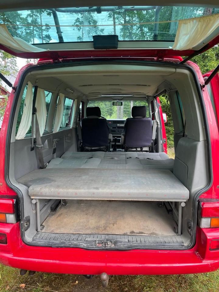 Volkswagen T4 Multivan пробіг: 383600 рік: Oktober 1998 Diesel потужність:102 PS коробка: Manuell ціна: 3300 - Фото 6