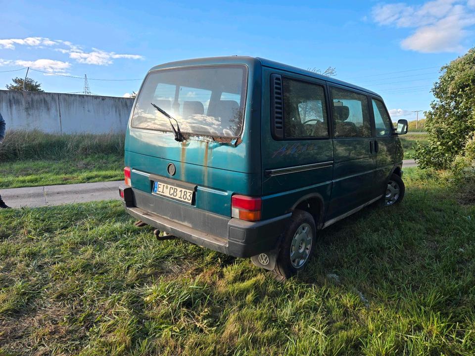 T4 Multivan Allstar пробіг: 483153 рік: Juli 1996 Diesel потужність:78 PS коробка: Manuell ціна: 2500 - Фото 2