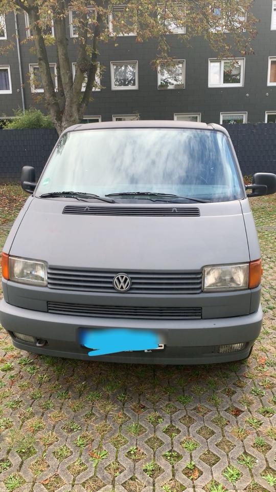 T4 multivan 2.5 пробіг: 280276 рік: September 1995 Diesel потужність:116 PS коробка: Automatik ціна: 2000 - Фото 1