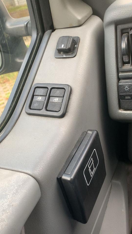 T4 multivan 2.5 пробіг: 280276 рік: September 1995 Diesel потужність:116 PS коробка: Automatik ціна: 2000 - Фото 11