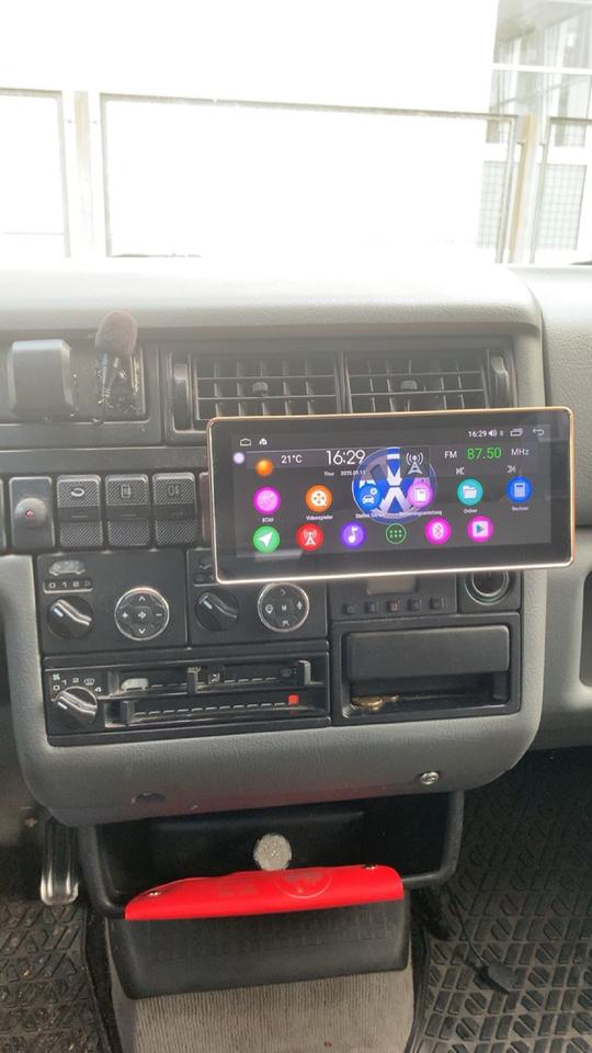 T4 multivan 2.5 пробіг: 280276 рік: September 1995 Diesel потужність:116 PS коробка: Automatik ціна: 2000 - Фото 9