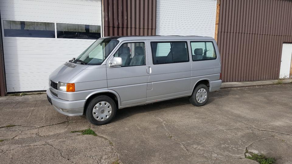 Volkswagen T4 Multivan  пробіг: 437000 рік: September 1994 Diesel потужність:77 PS коробка: Manuell ціна: 2350 - Фото 1
