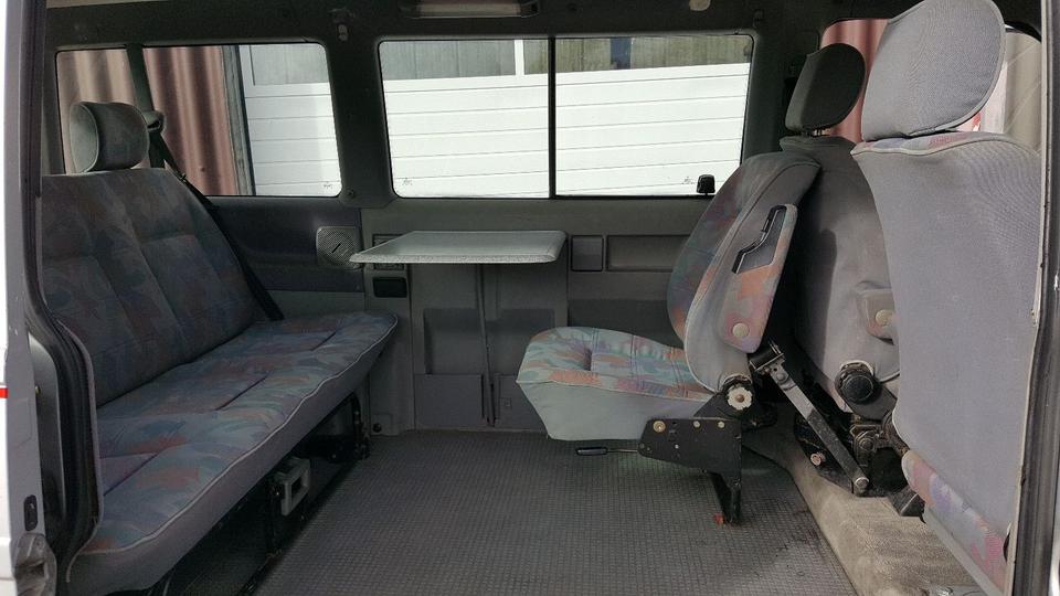 Volkswagen T4 Multivan  пробіг: 437000 рік: September 1994 Diesel потужність:77 PS коробка: Manuell ціна: 2350 - Фото 12