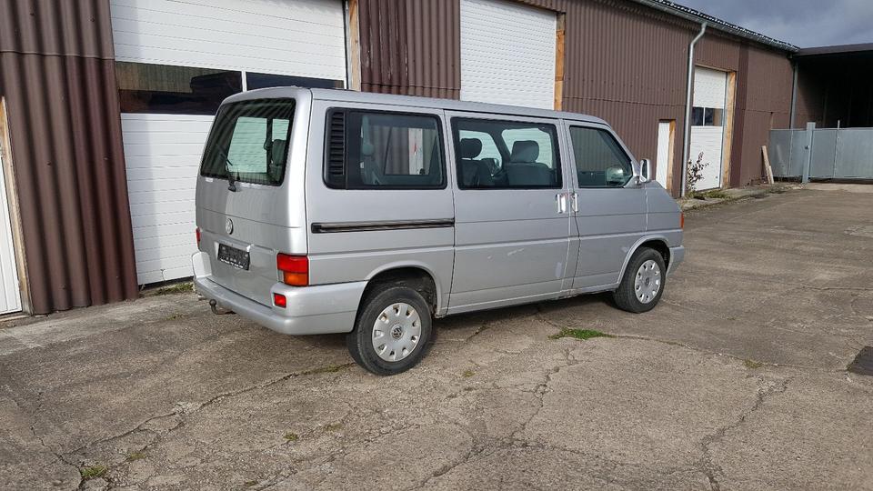 Volkswagen T4 Multivan  пробіг: 437000 рік: September 1994 Diesel потужність:77 PS коробка: Manuell ціна: 2350 - Фото 8