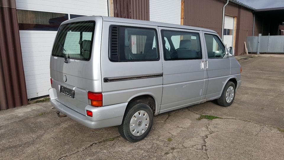 Volkswagen T4 Multivan  пробіг: 437000 рік: September 1994 Diesel потужність:77 PS коробка: Manuell ціна: 2350 - Фото 9