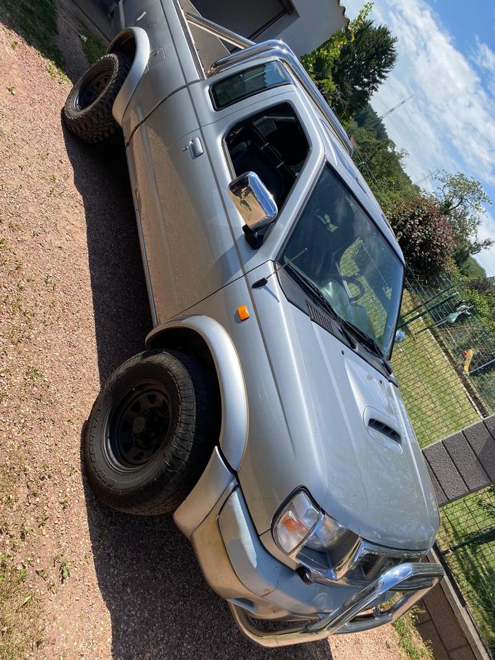Nissan pick up 4x4 D22 mit Hardtop пробіг: 298000 рік: Januar 2002 Diesel потужність:103 PS коробка: Manuell ціна: 4200 - Фото 2
