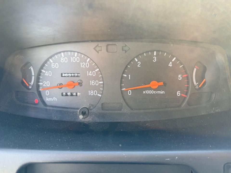 Mitsubishi L200  пробіг: 269000 рік: November 2004 Diesel потужність:133 PS коробка: Manuell ціна: 5300 - Фото 14