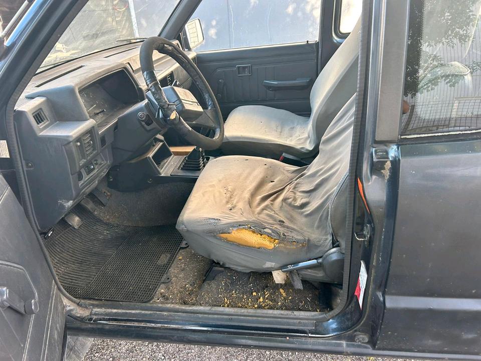 Mitsubishi L200 4x4.1993 2.5 TD пробіг: 298000 рік: Januar 1993 Diesel потужність:87 PS коробка: Manuell ціна: 3800 - Фото 5