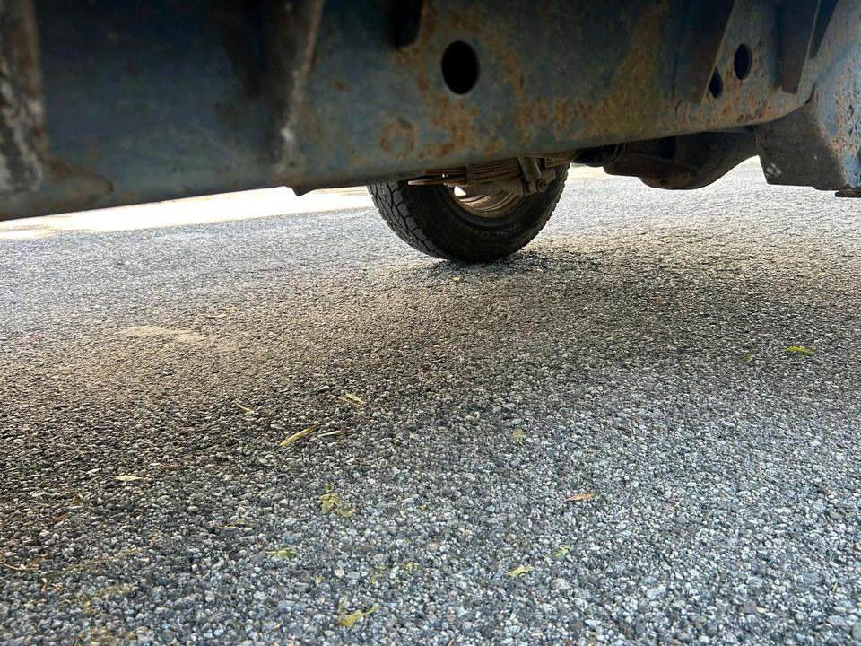 Mitsubishi L200 4x4.1993 2.5 TD пробіг: 298000 рік: Januar 1993 Diesel потужність:87 PS коробка: Manuell ціна: 3800 - Фото 7