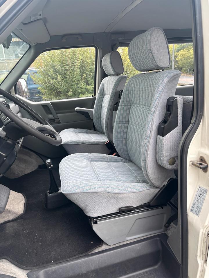 VW T4 Multivan пробіг: 314156 рік: September 1992 Diesel потужність:76 PS коробка: Automatik ціна: 2500 - Фото 7