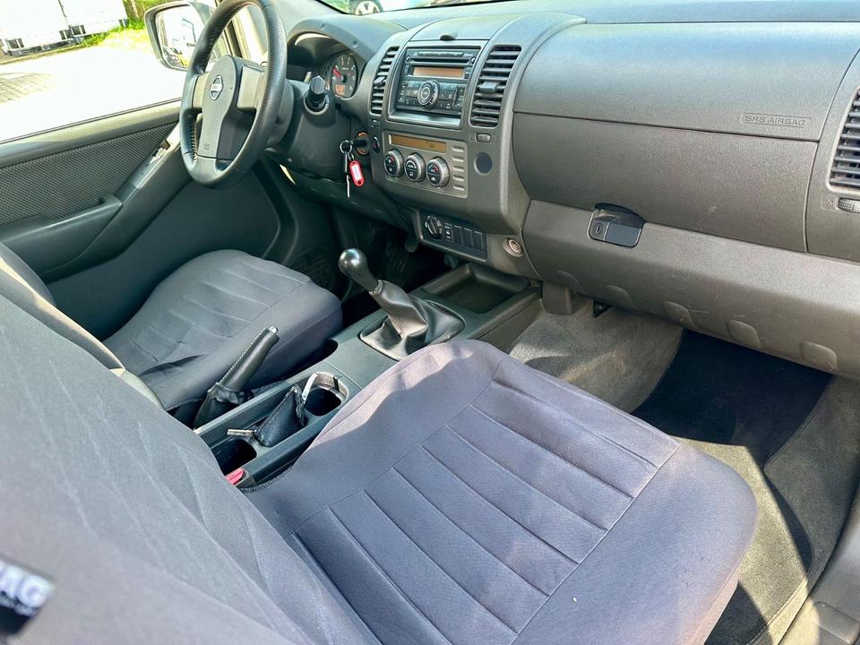 Nissan Navara Pickup King Cab SE 4X4 пробіг: 247013 рік: März 2008 Diesel потужність:171 PS коробка: Manuell ціна: 5500 - Фото 5