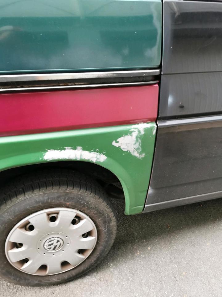 VW T4 Multivan 2.5tdi ACV пробіг: 460000 рік: April 1996 Diesel потужність:102 PS коробка: Manuell ціна: 2800 - Фото 4