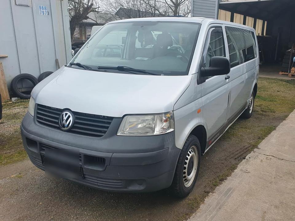 VW T5 4Motion  пробіг: 278000 рік: Dezember 2006 Diesel потужність:130 PS коробка: Manuell ціна: 2400 - Фото 0