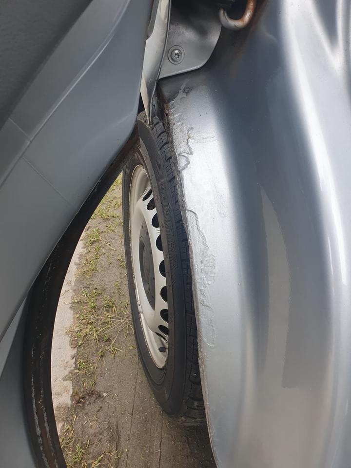 VW T5 4Motion  пробіг: 278000 рік: Dezember 2006 Diesel потужність:130 PS коробка: Manuell ціна: 2400 - Фото 13