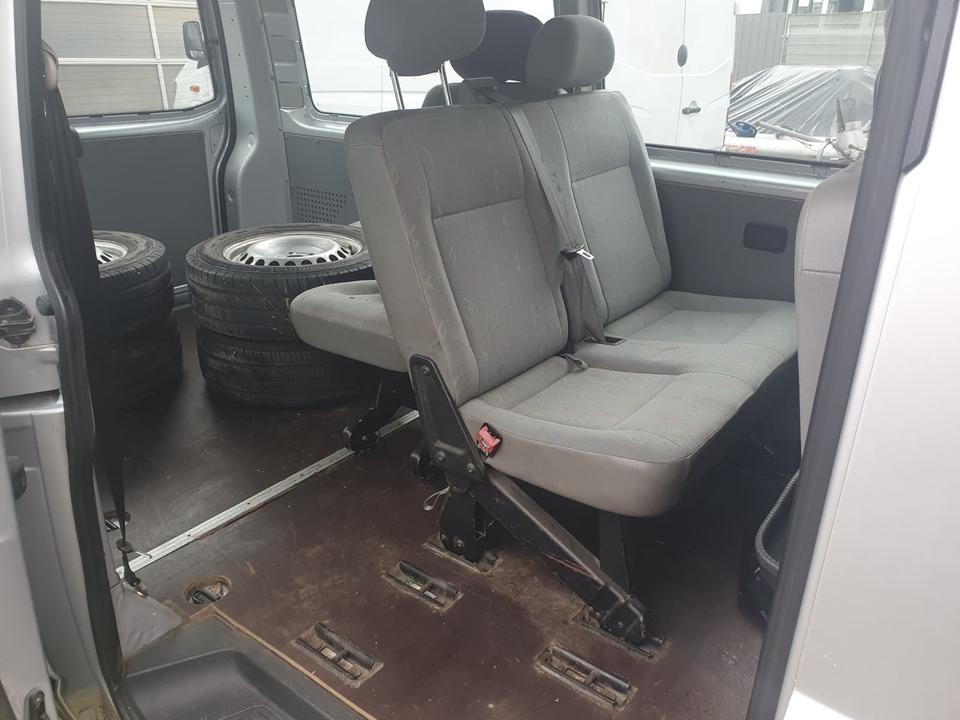 VW T5 4Motion  пробіг: 278000 рік: Dezember 2006 Diesel потужність:130 PS коробка: Manuell ціна: 2400 - Фото 5