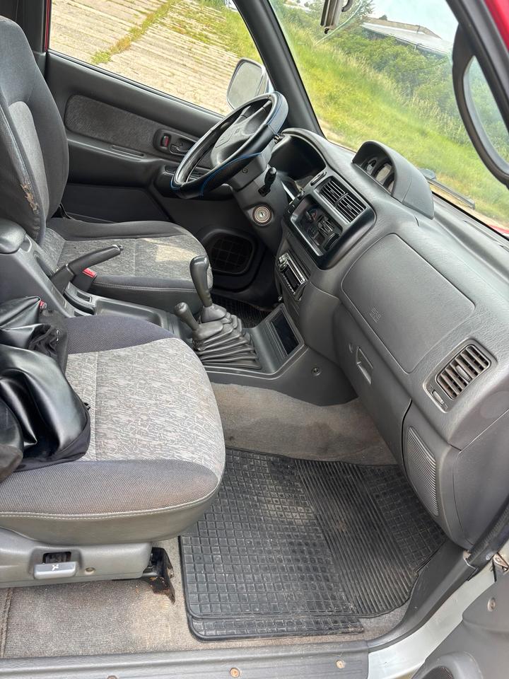 Mitsubishi L200 2.5 Diesel пробіг: 292000 рік: Juli 2000 Diesel потужність:105 PS коробка: Manuell ціна: 5500 - Фото 11