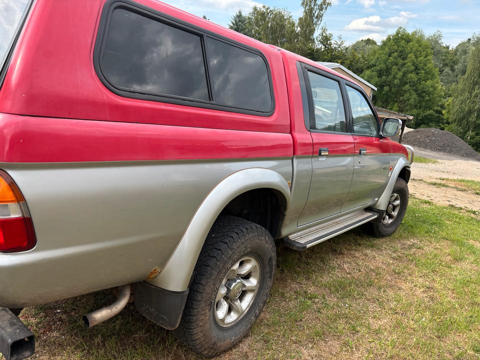 Mitsubishi L200 2.5 Diesel пробіг: 292000 рік: Juli 2000 Diesel потужність:105 PS коробка: Manuell ціна: 5500 - Фото 14