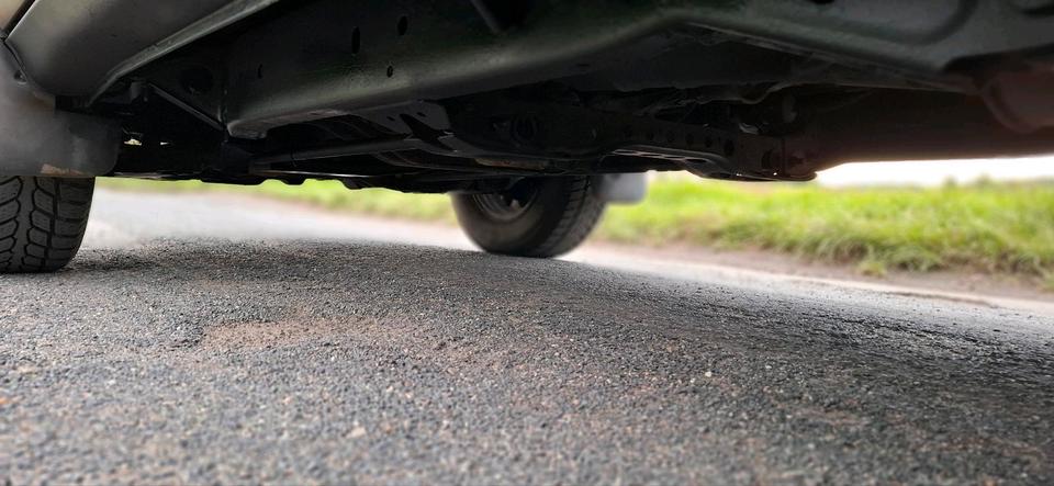 Nissan Terrano II R20 2.4 Benzin 4x4 пробіг: 130979 рік: April 2001 Benzin потужність:116 PS коробка: Manuell ціна: 2850 - Фото 8