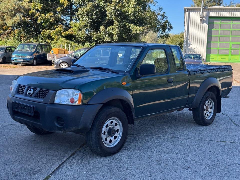 Nissan NP 300 Navara NP300 Pick-up King Cab 4X4 пробіг: 220159 рік: März 2011 Diesel потужність:133 PS коробка: Manuell ціна: 3999 - Фото 0