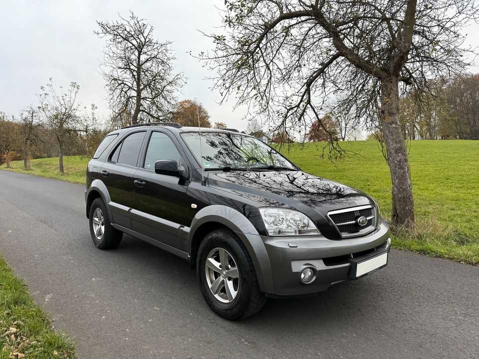 KIA Sorento 2.5 CRDi  пробіг: 270000 рік: November 2006 Diesel потужність:140 PS коробка: Automatik ціна: 2899