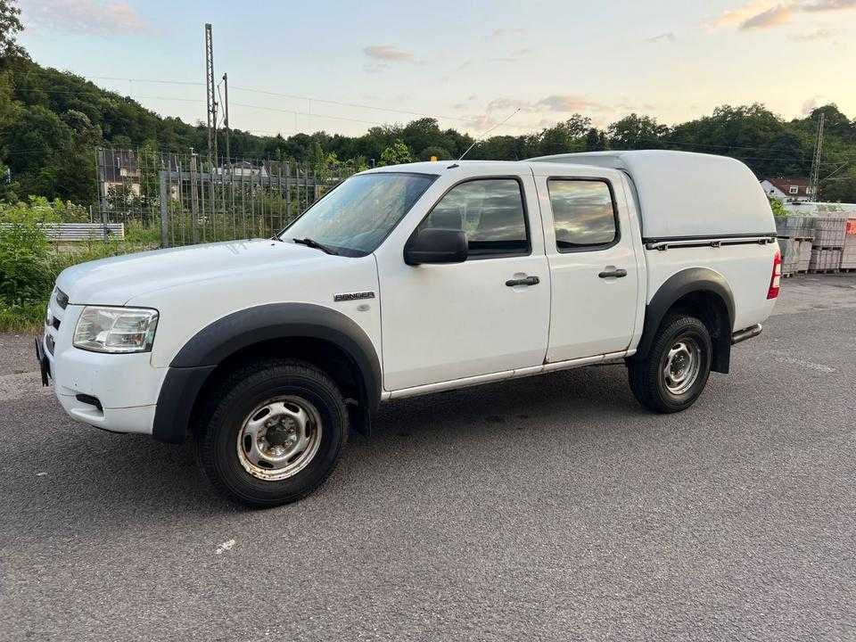 Ford Ranger Doppelkabine 4X4 XL пробіг: 250000 рік: Dezember 2007 Diesel потужність:143 PS коробка: Manuell ціна: 5900