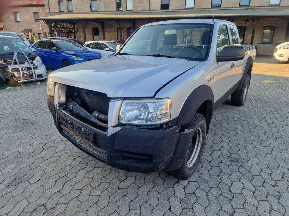 Ford Ranger Pick-Up 4X4 XL пробіг: 190000 Beschädigtes Fahrzeug рік: Oktober 2007 Diesel потужність:143 PS коробка: Manuell ціна: 5100