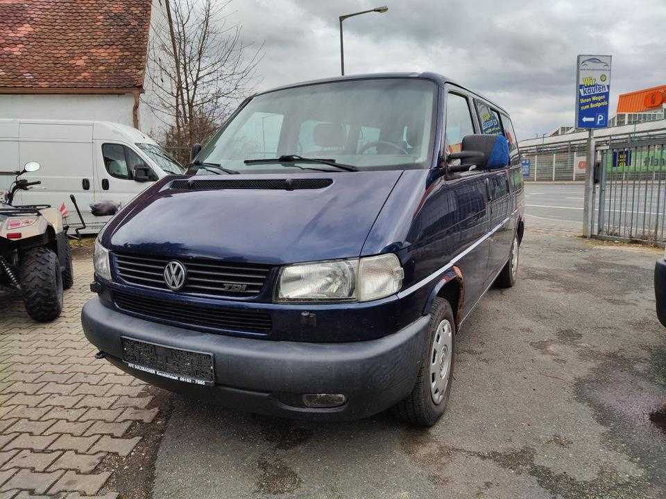 Volkswagen T4 Multivan 2,5 TDI 102 Kw. пробіг: 403974 рік: Februar 1999 Diesel потужність:102 PS коробка: Manuell ціна: 2990