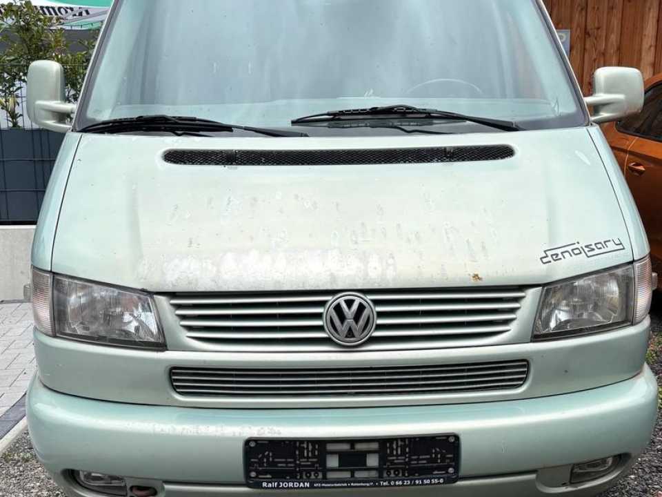 Купити вживане авто з Європи T4 Multivan Teileträger  пробіг: 390000 Diesel коробка: Manuell рік: Juli 1996 ціна: 2000