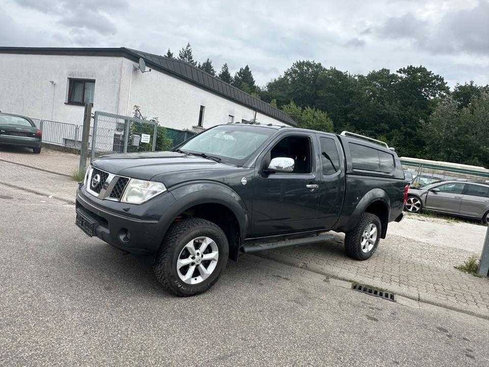 Nissan Navara Pickup KingCab Premium 4X4 пробіг: 250000 рік: Dezember 2005 Diesel потужність:174 PS коробка: Manuell ціна: 4799