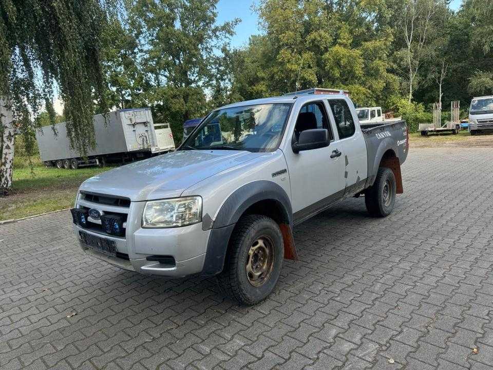 Ford Ranger Einzelkabine 4X4 XL пробіг: 234540 рік: Februar 2009 Diesel потужність:143 PS SUV/Geländewagen ціна: 3999