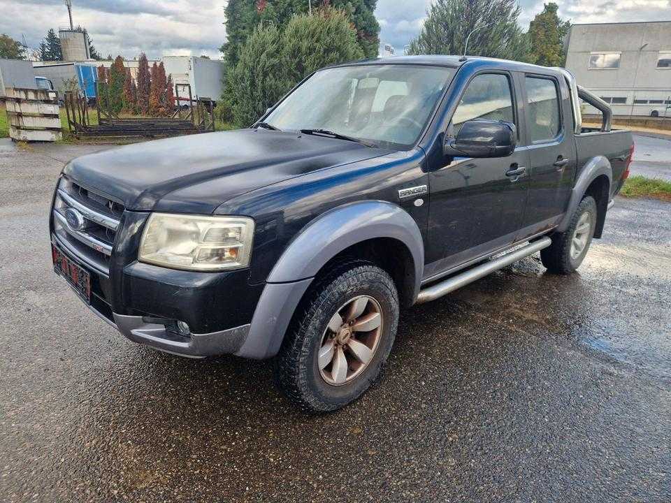 Ford Ranger Doppelkabine 4X4 XL пробіг: 196800 рік: September 2007 Diesel потужність:143 PS коробка: Manuell ціна: 3999